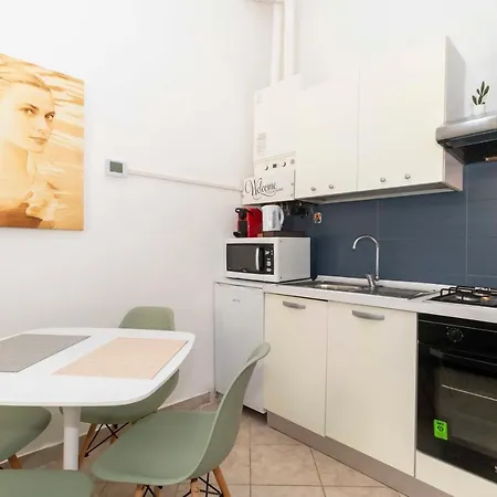 Daire Turin, Un Minuto Dalla Metro *